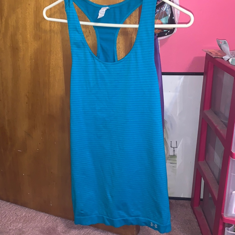 Under Armor women’s blue large tank top